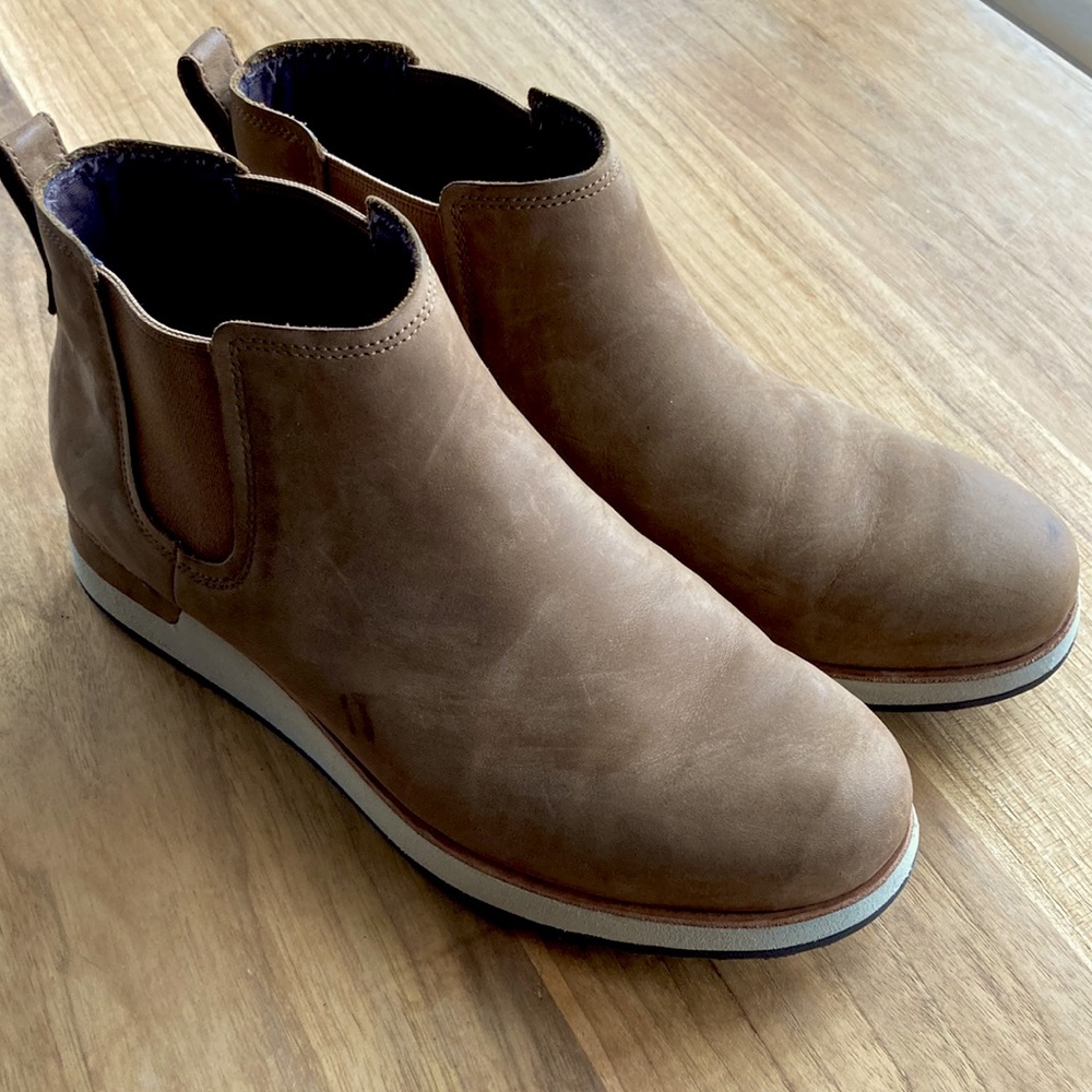 Merrill Suede Ankle boots, Camel, size 10.5
